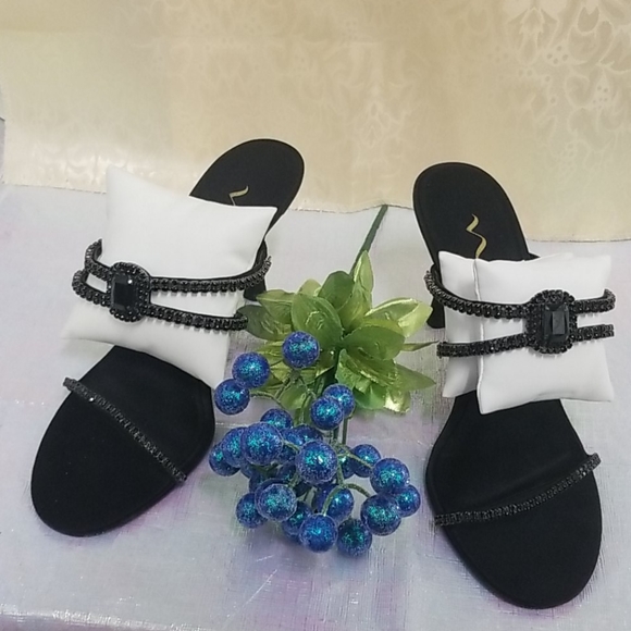 Nina Shoes - Black Nina Studded Sandal Heels